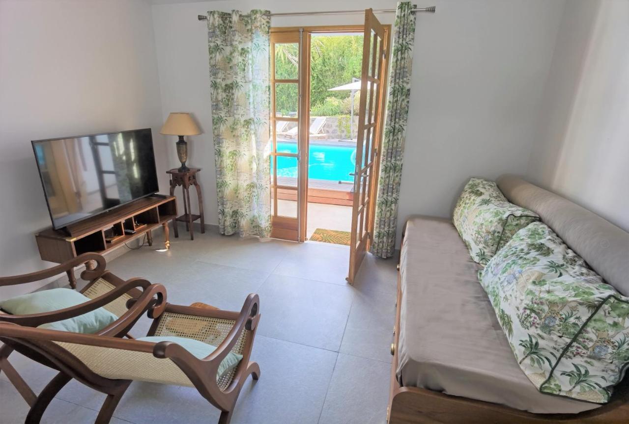 Le Jacaranda Du Guillaume Bed and Breakfast Le Guillaume Εξωτερικό φωτογραφία